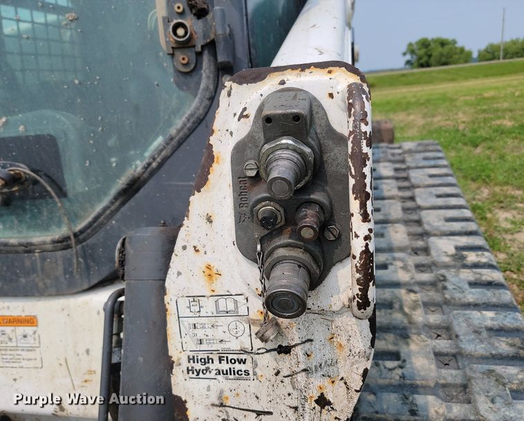 image for item OD9620 2015 Bobcat T870 tracked skid steer loader