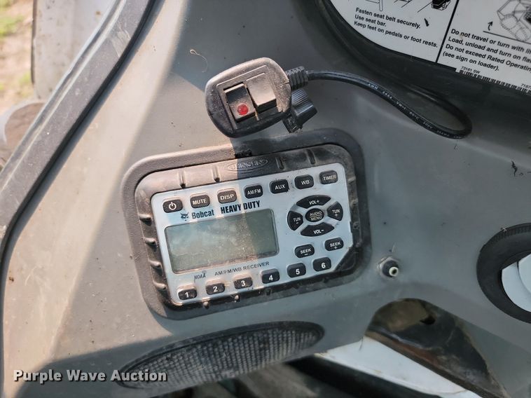 image for item OD9620 2015 Bobcat T870 tracked skid steer loader