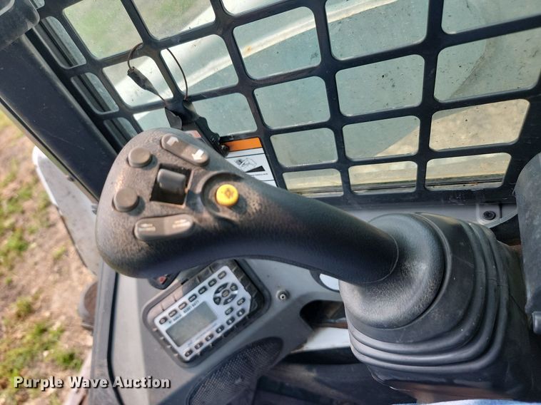 image for item OD9620 2015 Bobcat T870 tracked skid steer loader