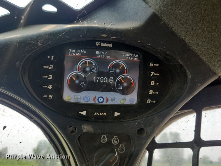 image for item OD9620 2015 Bobcat T870 tracked skid steer loader