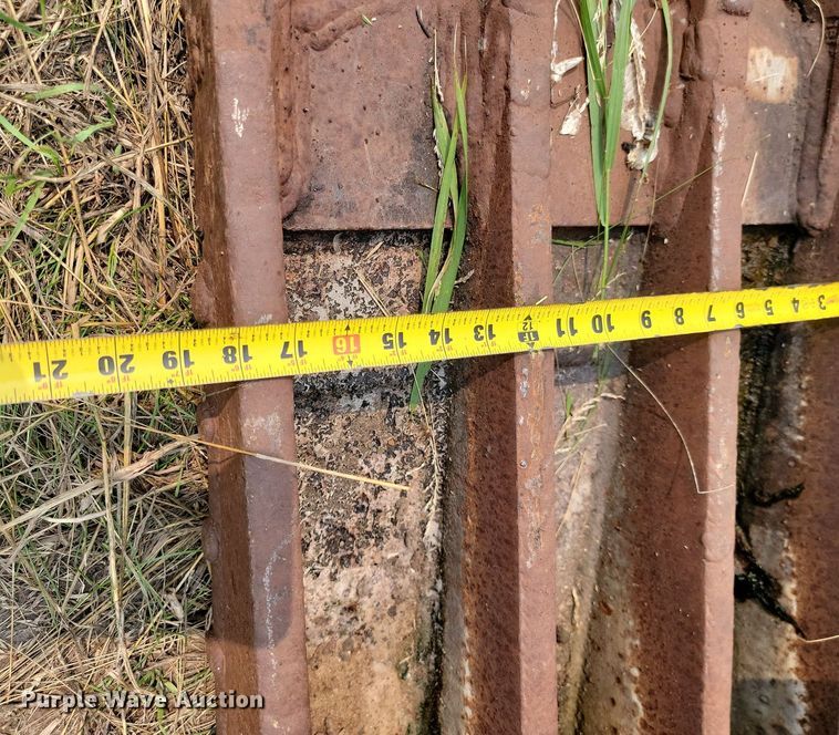 image for item OD9623 Concrete slab bucket