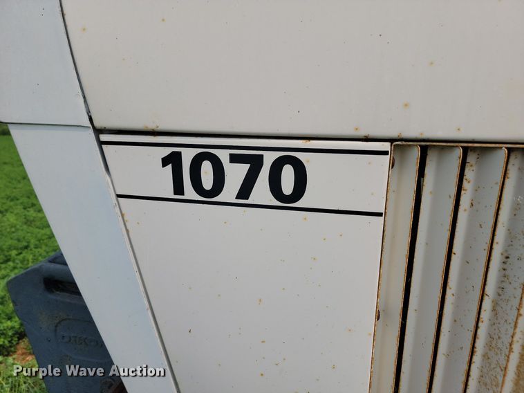 image for item OD9625 Case 1070 tractor