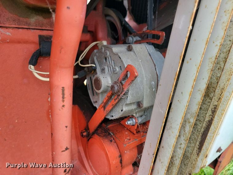 image for item OD9625 Case 1070 tractor