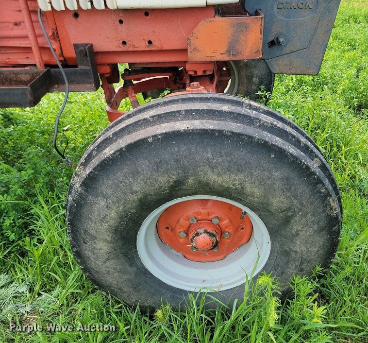 image for item OD9625 Case 1070 tractor