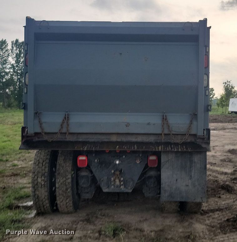 image for item OD9627 2004 Mack  CV713 dump truck