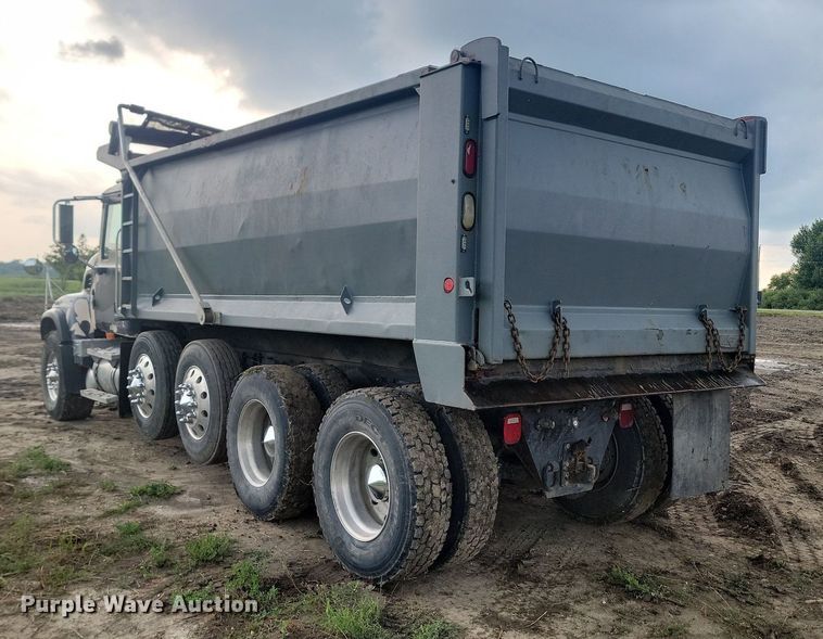 image for item OD9627 2004 Mack  CV713 dump truck