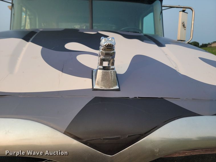 image for item OD9627 2004 Mack  CV713 dump truck