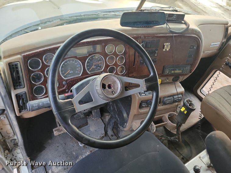 image for item OD9627 2004 Mack  CV713 dump truck