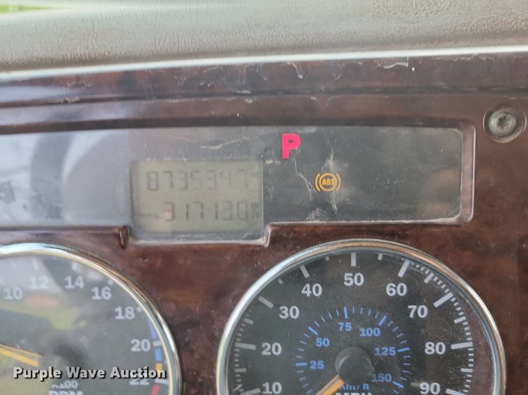 image for item OD9627 2004 Mack  CV713 dump truck