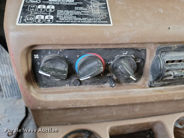 image for item OD9627 2004 Mack  CV713 dump truck