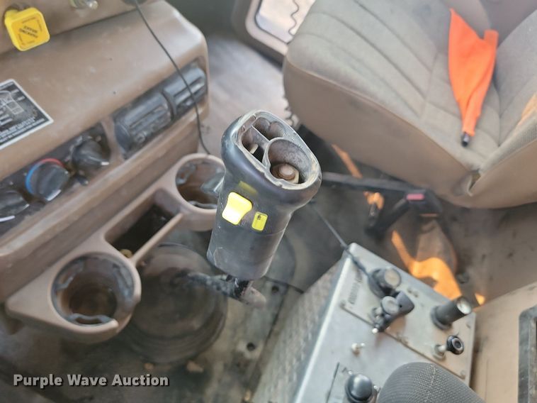 image for item OD9627 2004 Mack  CV713 dump truck