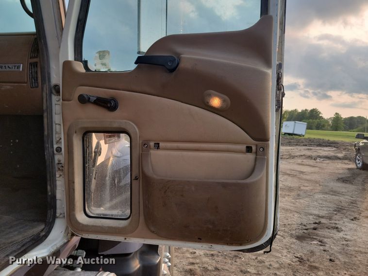 image for item OD9627 2004 Mack  CV713 dump truck