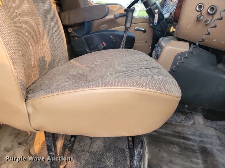 image for item OD9627 2004 Mack  CV713 dump truck