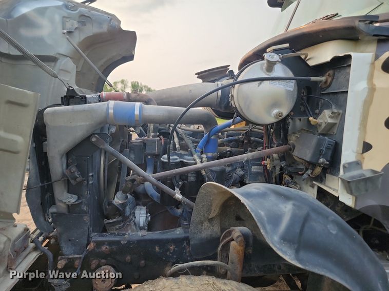 image for item OD9627 2004 Mack  CV713 dump truck