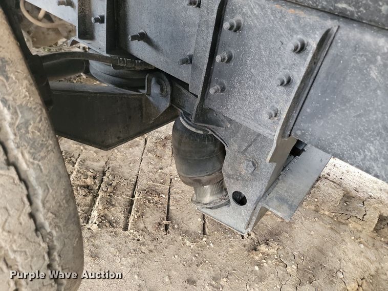 image for item OD9627 2004 Mack  CV713 dump truck