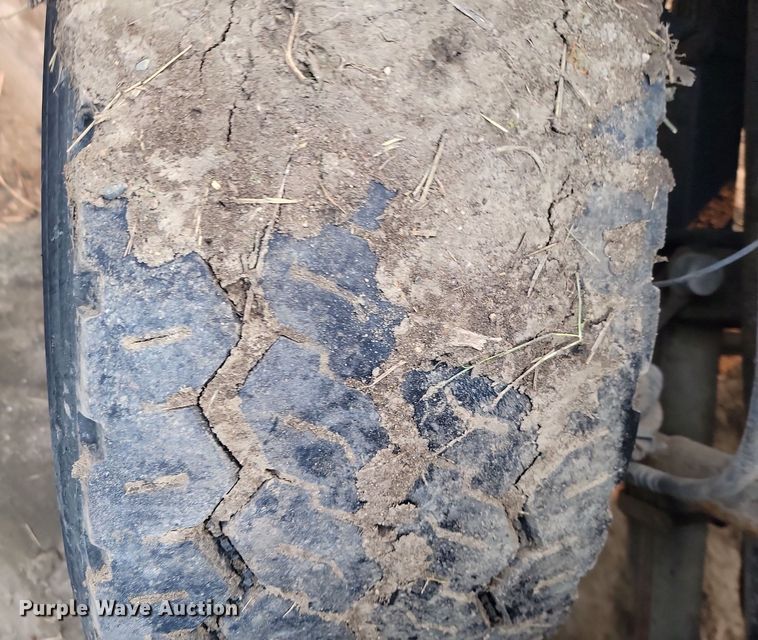 image for item OD9627 2004 Mack  CV713 dump truck