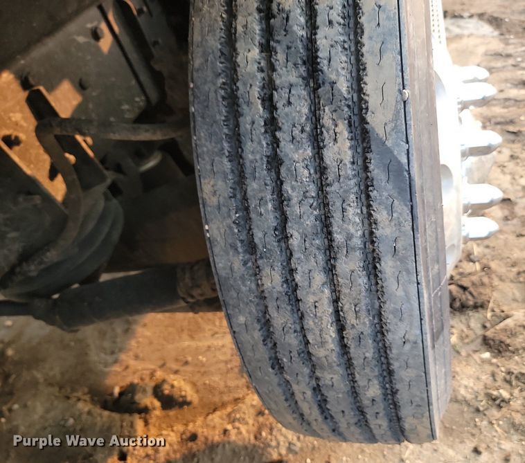 image for item OD9627 2004 Mack  CV713 dump truck