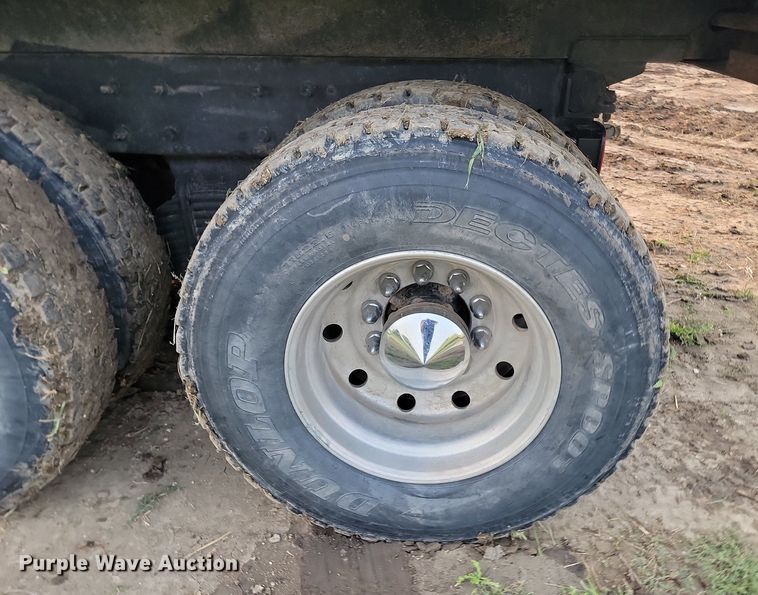 image for item OD9627 2004 Mack  CV713 dump truck