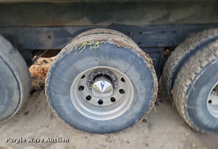 image for item OD9627 2004 Mack  CV713 dump truck