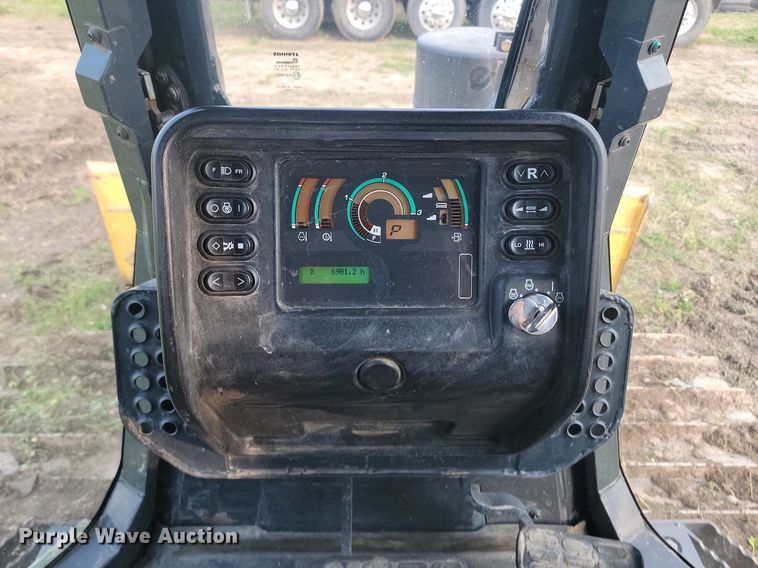 image for item OD9628 2011 Komatsu D51PX-22 dozer