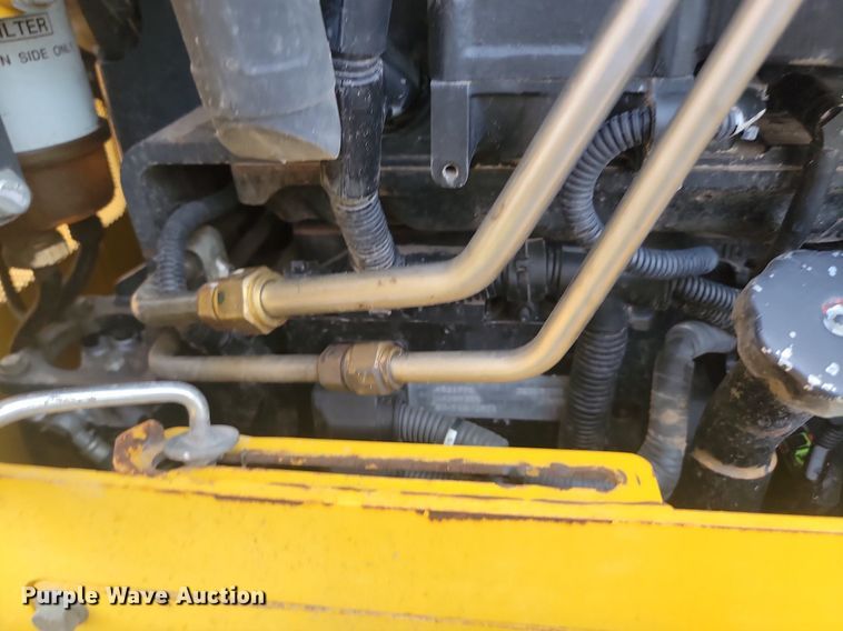 image for item OD9628 2011 Komatsu D51PX-22 dozer