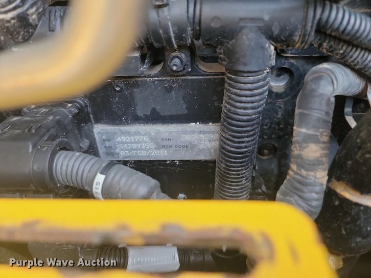 image for item OD9628 2011 Komatsu D51PX-22 dozer