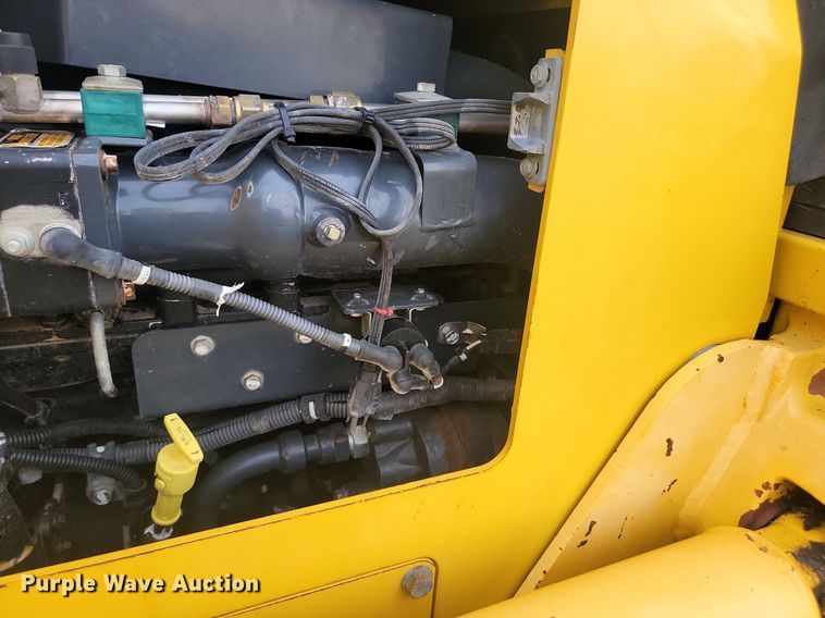 image for item OD9628 2011 Komatsu D51PX-22 dozer