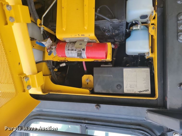 image for item OD9628 2011 Komatsu D51PX-22 dozer