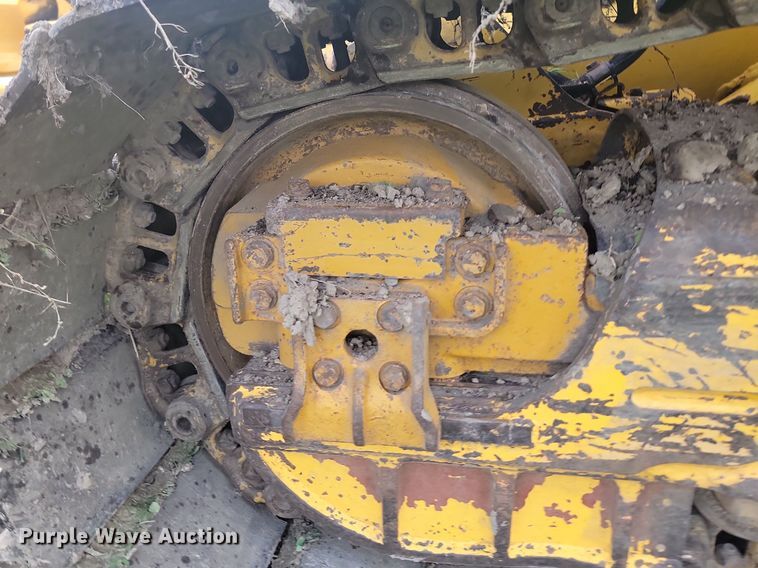 image for item OD9628 2011 Komatsu D51PX-22 dozer