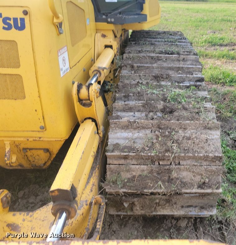 image for item OD9628 2011 Komatsu D51PX-22 dozer