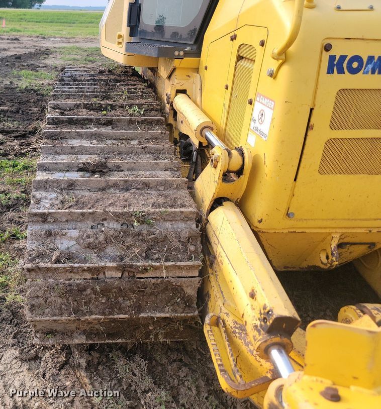 image for item OD9628 2011 Komatsu D51PX-22 dozer