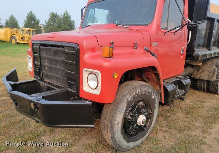 image for item OD9631 1988 International F1954 dump truck