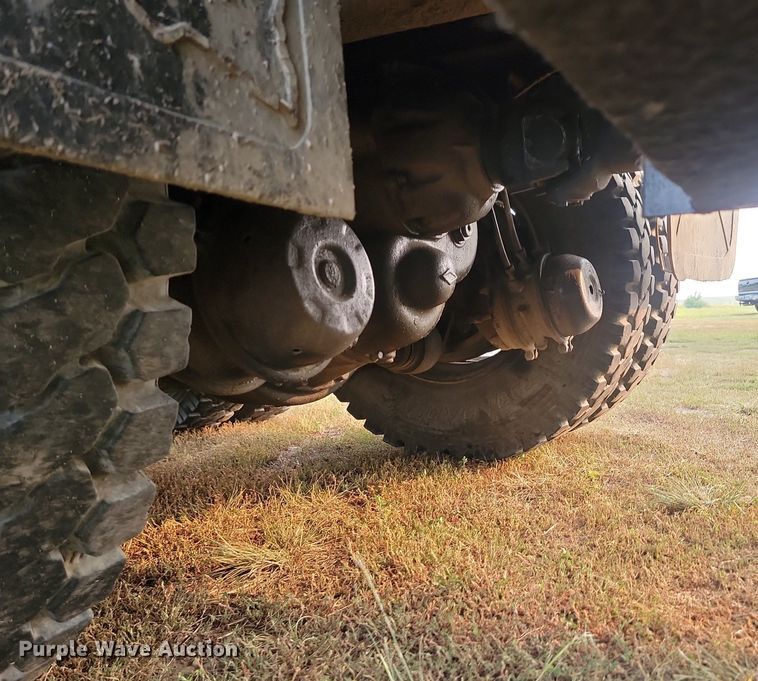 image for item OD9631 1988 International F1954 dump truck