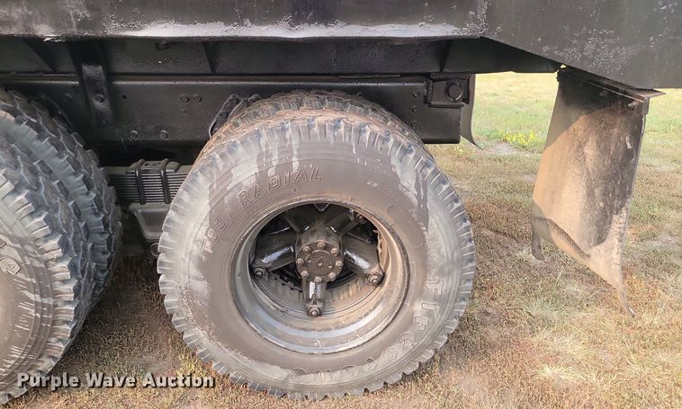 image for item OD9631 1988 International F1954 dump truck