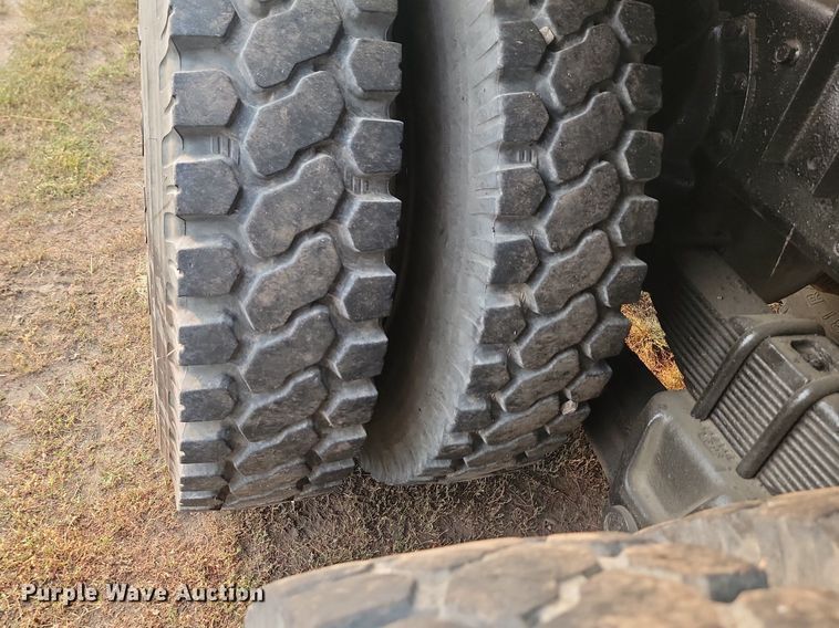 image for item OD9631 1988 International F1954 dump truck