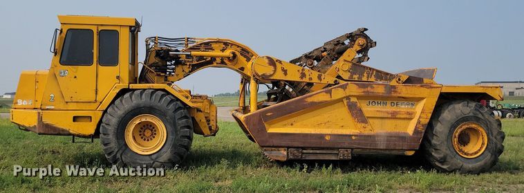 image for item OD9633 1983 John Deere 862 elevating scraper