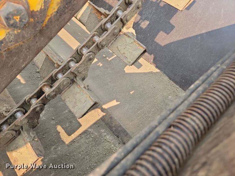 image for item OD9633 1983 John Deere 862 elevating scraper