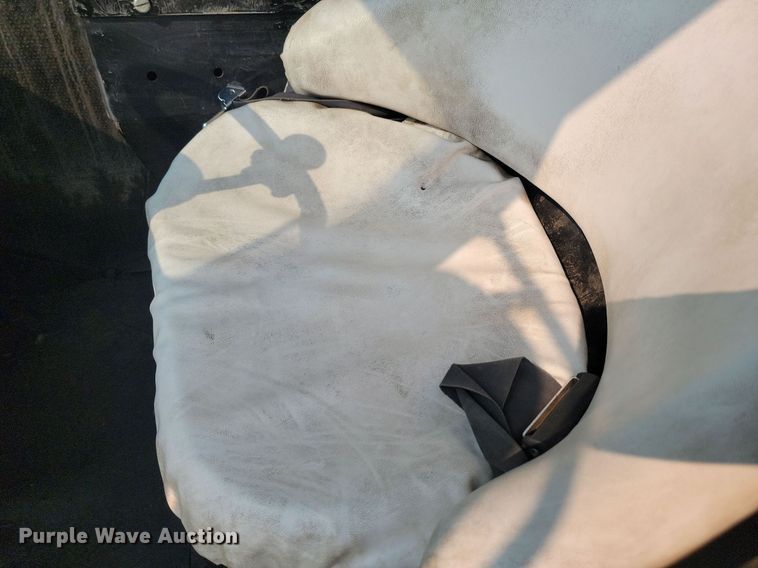 image for item OD9633 1983 John Deere 862 elevating scraper