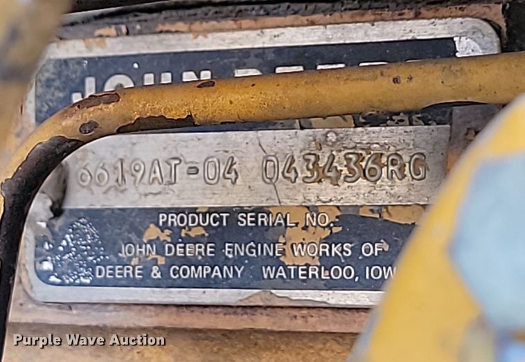 image for item OD9633 1983 John Deere 862 elevating scraper