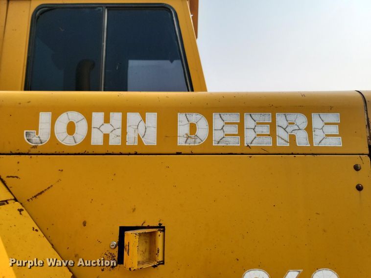 image for item OD9633 1983 John Deere 862 elevating scraper