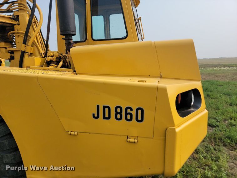 image for item OD9634 1972 John Deere 860 elevating scraper