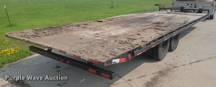 image for item OD9638 2021 PJ Trailer Mfg. T8262 tilt deck equipment trailer