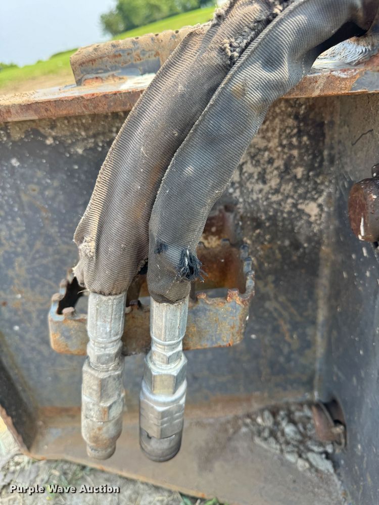 image for item OD9646 Toku TNB-4M skid steer breaker