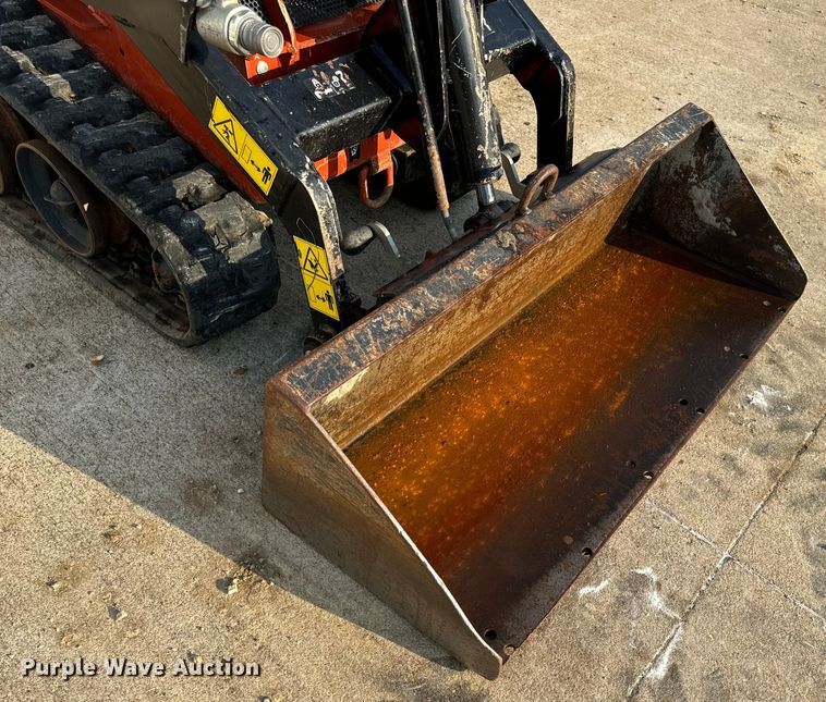 image for item OF9785 2022 Ditch Witch  SK600 compact utility loader