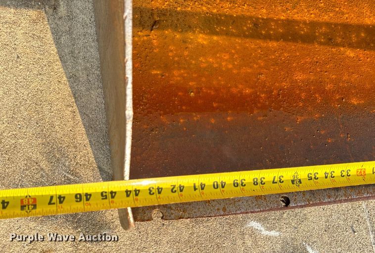 image for item OF9785 2022 Ditch Witch  SK600 compact utility loader