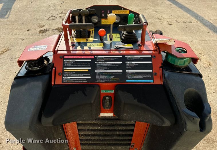 image for item OF9785 2022 Ditch Witch  SK600 compact utility loader