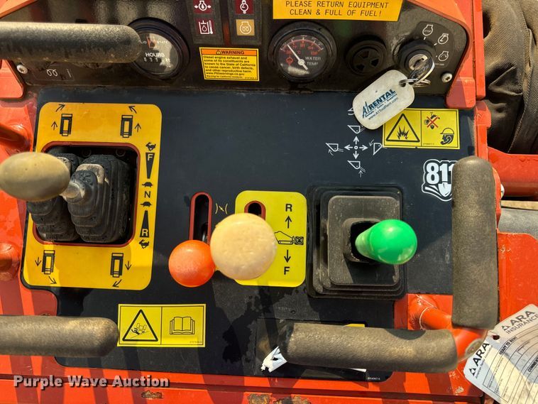 image for item OF9785 2022 Ditch Witch  SK600 compact utility loader