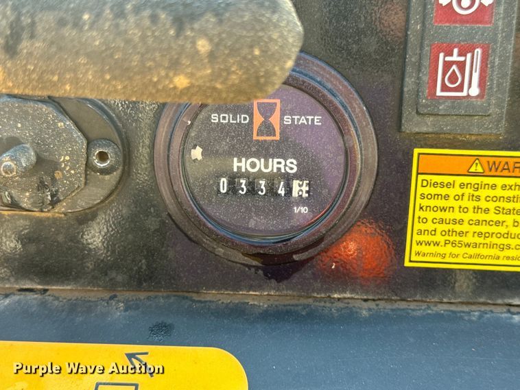 image for item OF9785 2022 Ditch Witch  SK600 compact utility loader