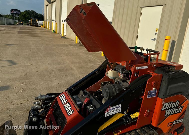 image for item OF9785 2022 Ditch Witch  SK600 compact utility loader