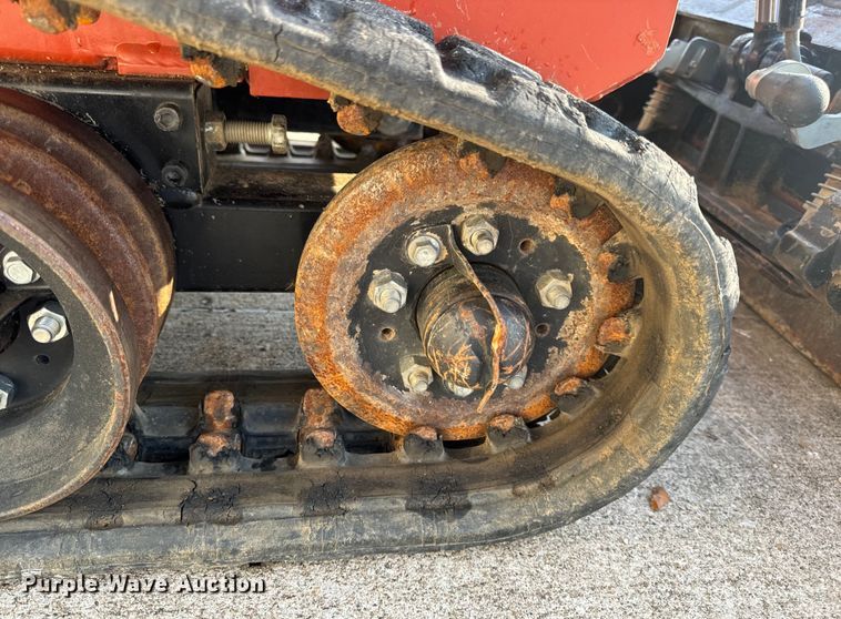 image for item OF9785 2022 Ditch Witch  SK600 compact utility loader